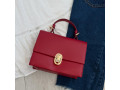 Furla kabelka flap červená Furla kabelka flap červená