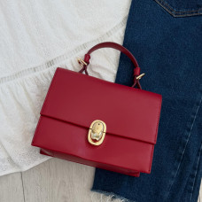 Furla kabelka flap červená Furla kabelka flap červená