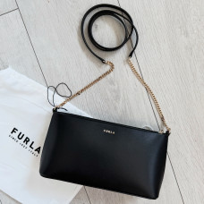 Furla chain crossbody černá